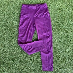 VS sport knockout crop leggings